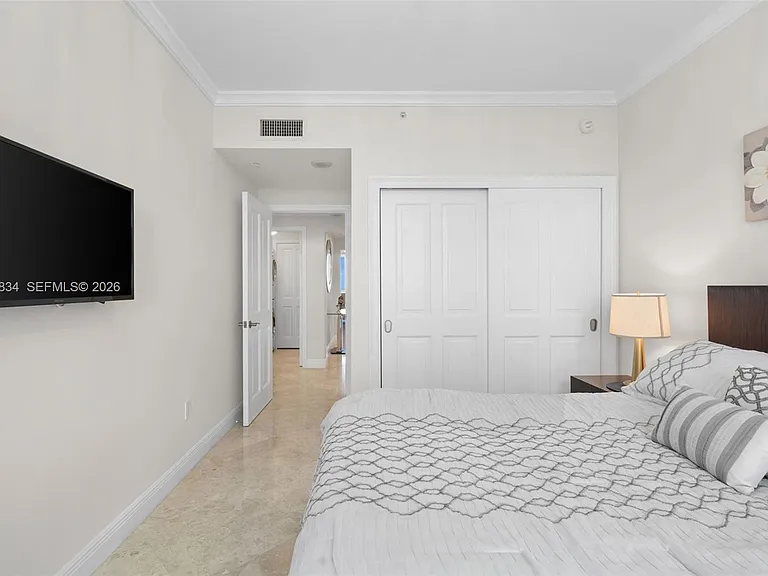 17875 Collins Ave #3205 — Photo 30