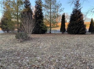 3342 Edwardsville Rd, Edwardsville, IL 62025