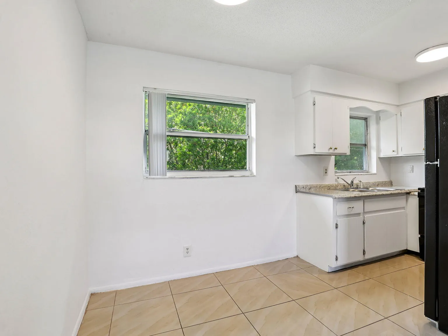 2 bed, 1.0 bath, 600 sqft, $2,000 — Photo 4