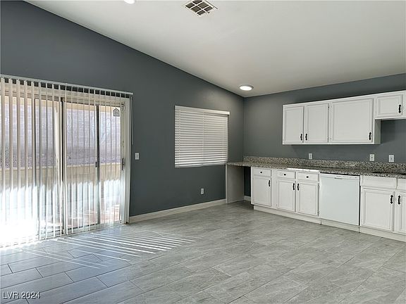 5th image of 9419 Graceful Gold St