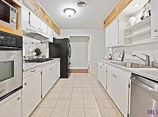 9155 S Contour Dr, Baton Rouge, LA 70809