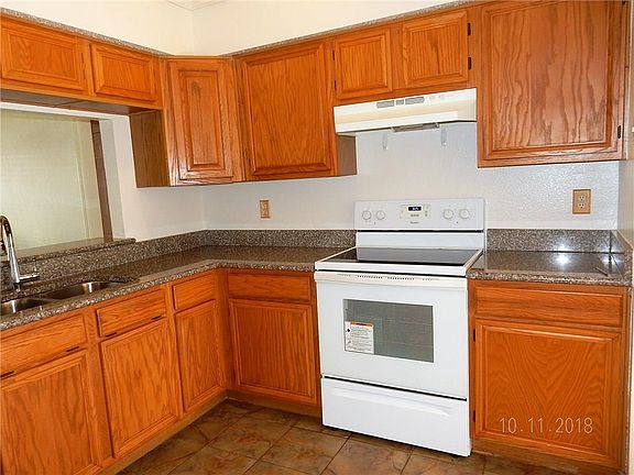 4th image of 1509 Wesley Dr