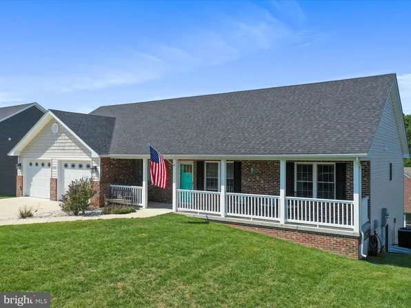 1121 Ewell St, Front Royal, VA 22630