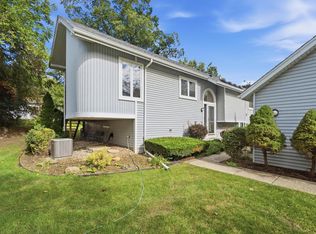5921 Taylor Ave, Mount Pleasant, WI 53403