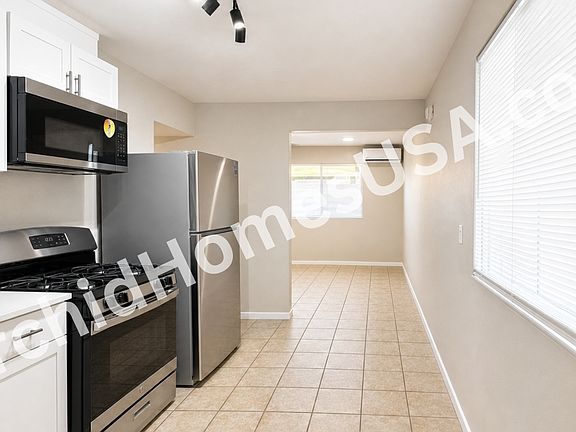 3rd image of 1507 W Tonto St APT 2