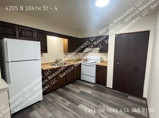 4205 N 104th St #4, Milwaukee, WI 53222