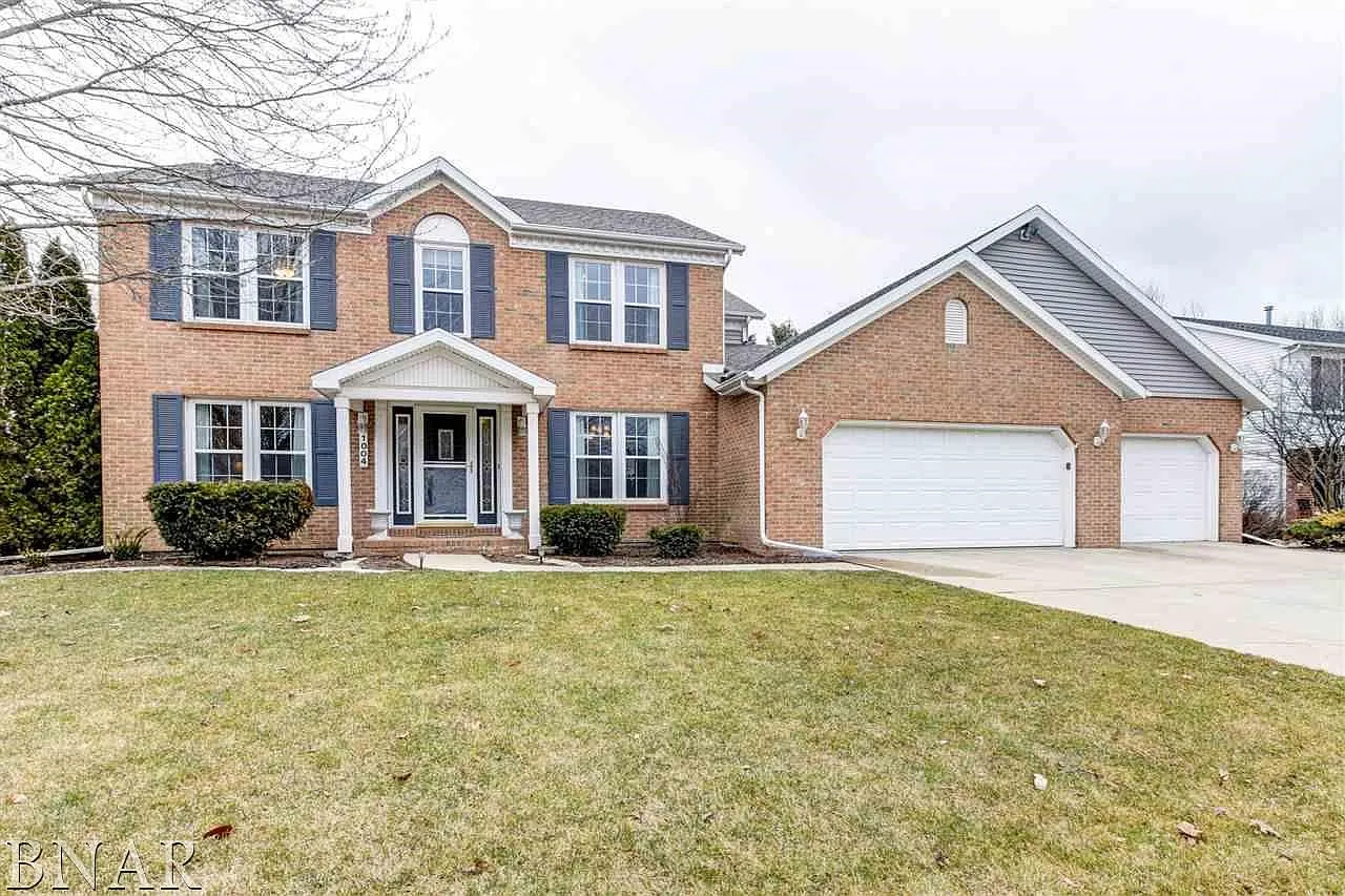 1004 Durham Dr photo 1