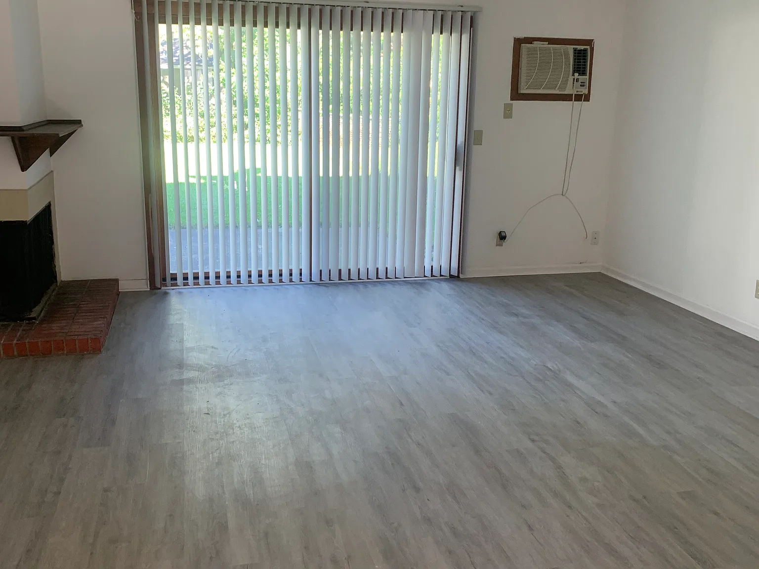 3 bed, 1.5 bath, $1,600 — Photo 1