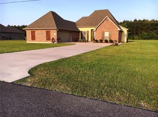 5596 E Jake Oliver Ln, Iowa, LA 70647