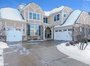 1117 Ashley Ln, Inverness, IL 60010