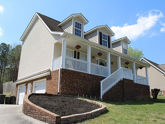 2nd image of 396 Olivia Ln