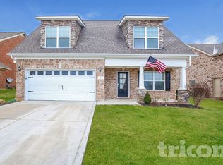 323 Stratford Park Blvd, Gallatin, TN 37066