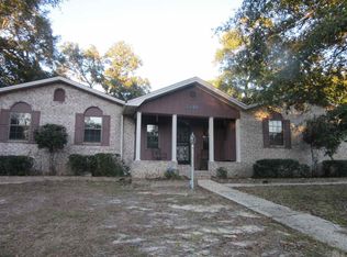 6488 Outer Dr, Milton, FL 32570