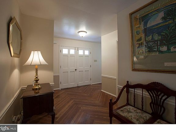2nd image of 3104 Cloverly Dr