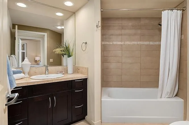 5450 Leary Ave NW #TOP FLOOR 6 — Photo 6