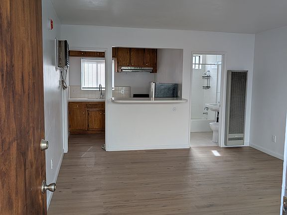 2nd image of 6006 York Blvd APT 3