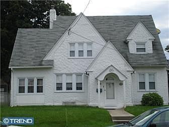5th image of 718 Mason Ave