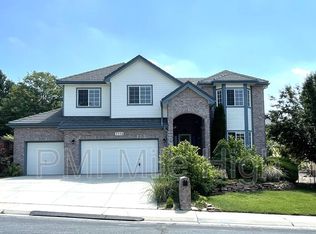 7556 Urban St, Arvada, CO 80005