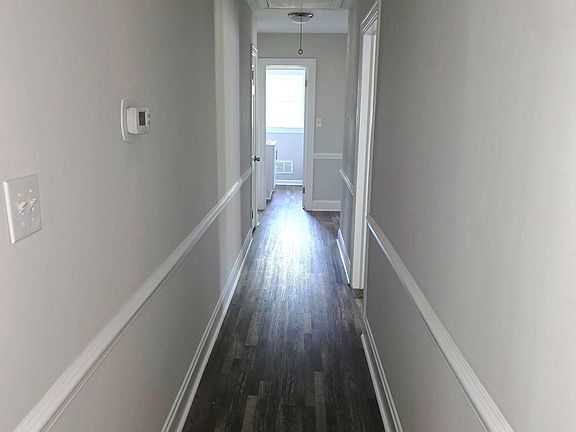 3rd image of 800 Stone Dr