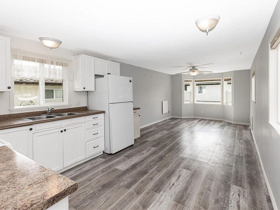 1st image of 1630 Croation Rd #11