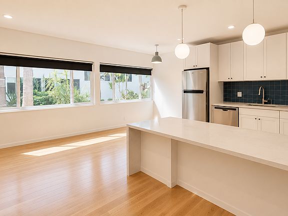 5th image of 3442 S Centinela Ave APT 7
