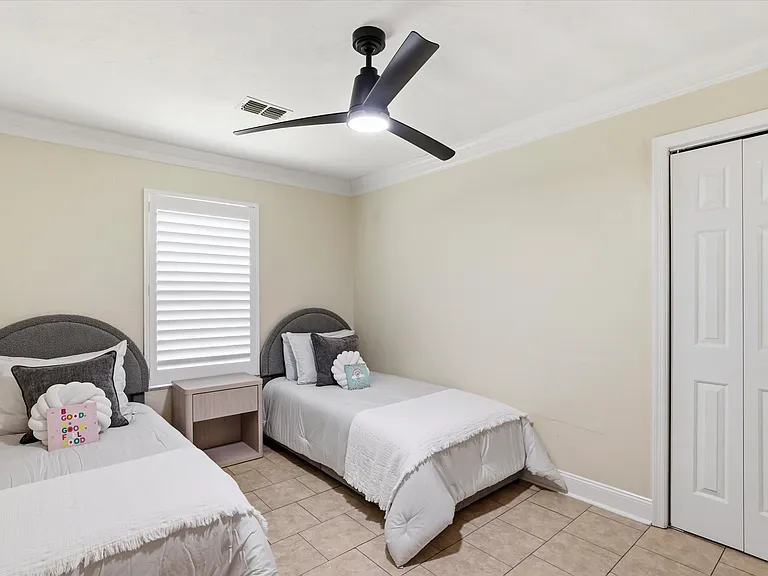 3456 Mahoney Dr — Photo 10