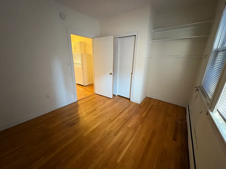 27 Melrose St #4A — Photo 13
