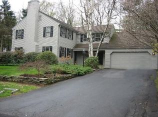 1 Orchard Ln, West Hartford, CT 06117