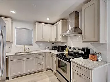 1410 Abbey Dr — Photo 15