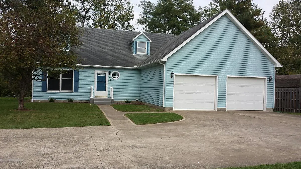 95 Bryan Ct photo 1