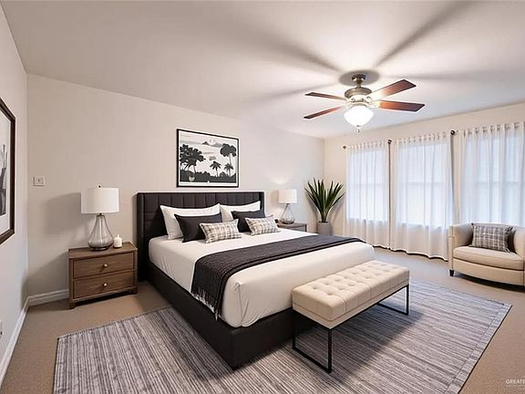 4th image of 906 Solar Dr
