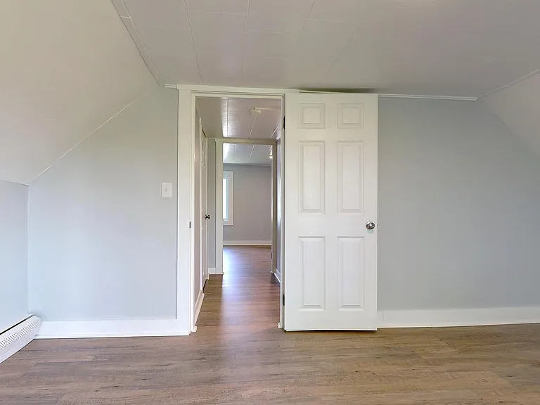 10 Riverbank Ct — Photo 14