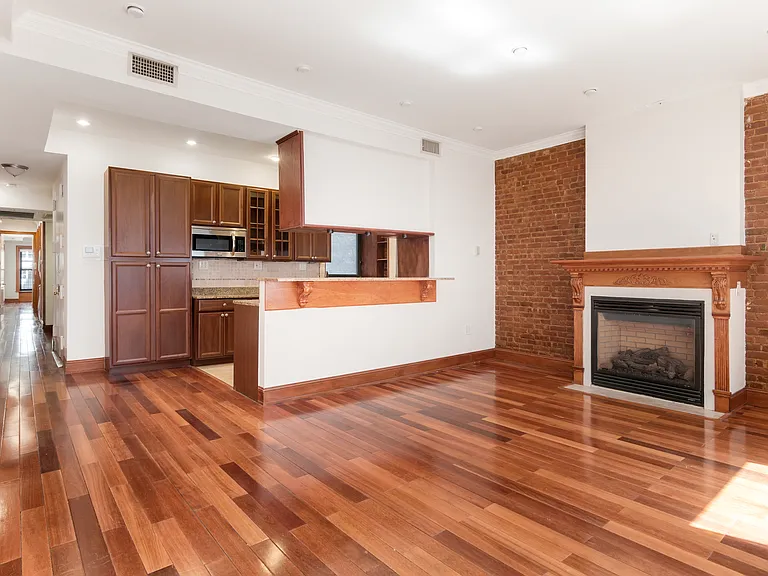 213 W 85th St #2 — Photo 4