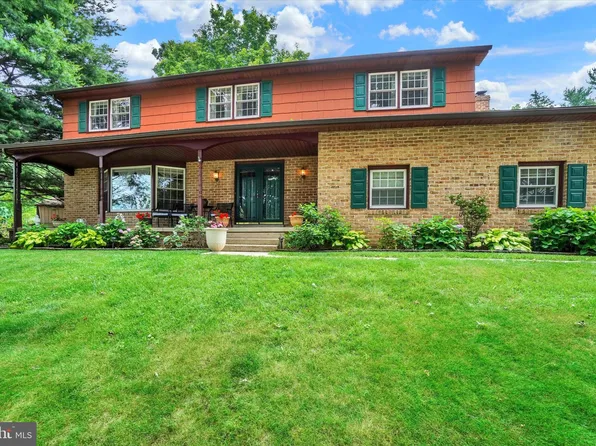 535 Maywood Rd, York, PA 17402