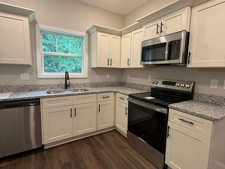 1711 Golf Club Ln — Photo 13