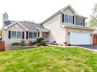505 Newark Ln, Hoffman Estates, IL 60169