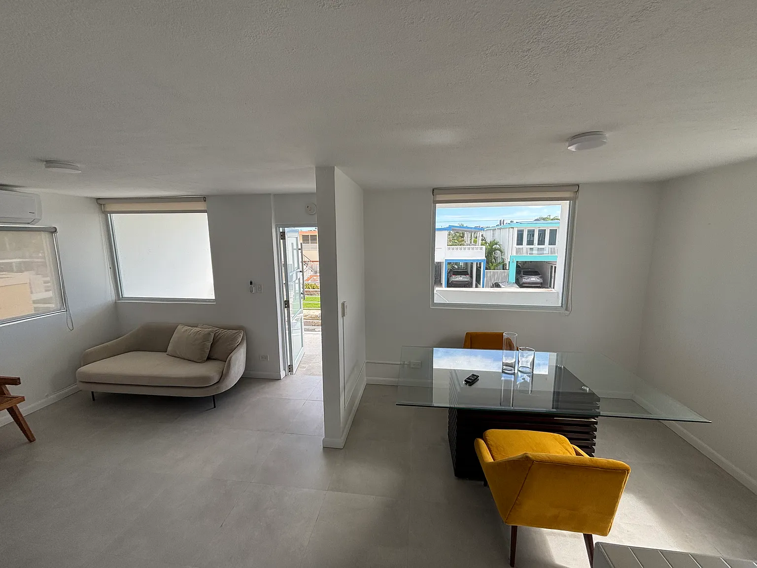 3 bed, $1,500 — Photo 2