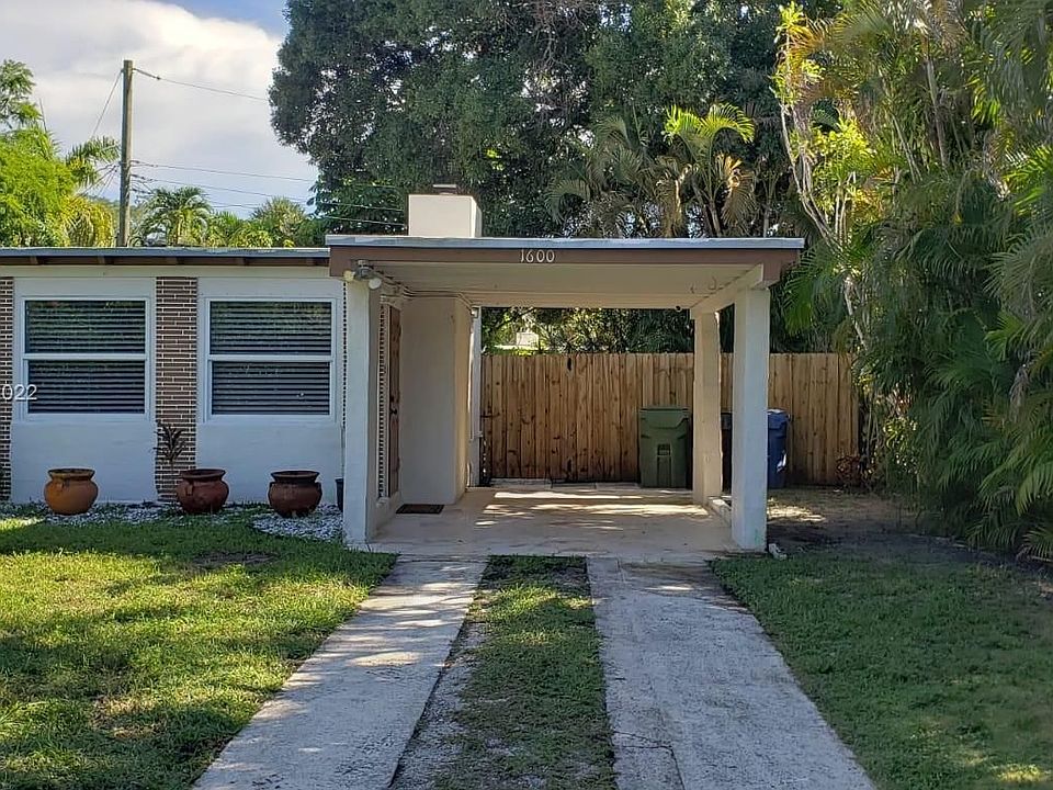 1st image of 1600 SW 14th St