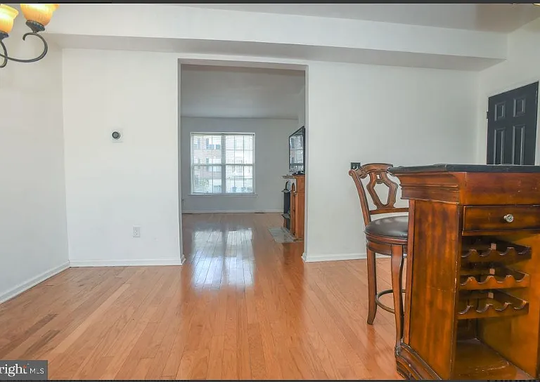 18 Alexis Dr — Photo 3