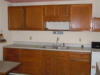 3rd image of 6652 Allet Ave