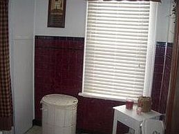 5th image of 105 E Rockenstein Ave