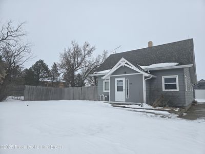 225 Main St, New England, ND, 58647