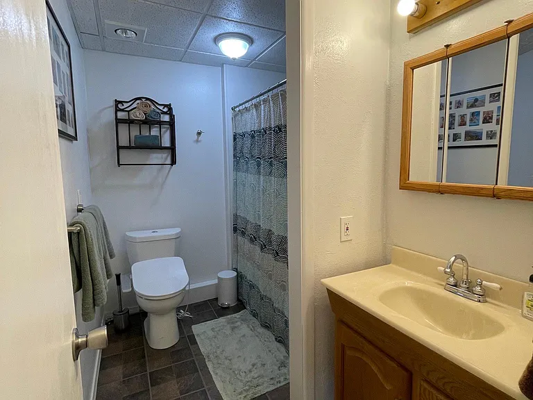 11198 Random Ct — Photo 13