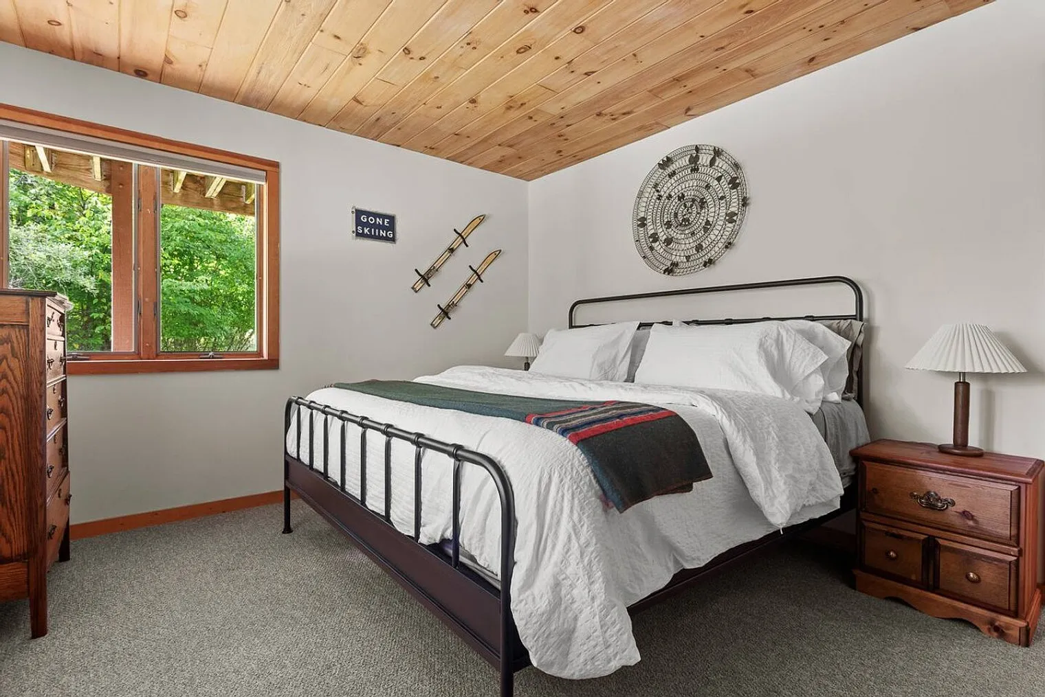 3 bed, 2.0 bath, $6,187 — Photo 4