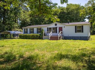 25 Deep Water Ln, Reedville, VA 22539