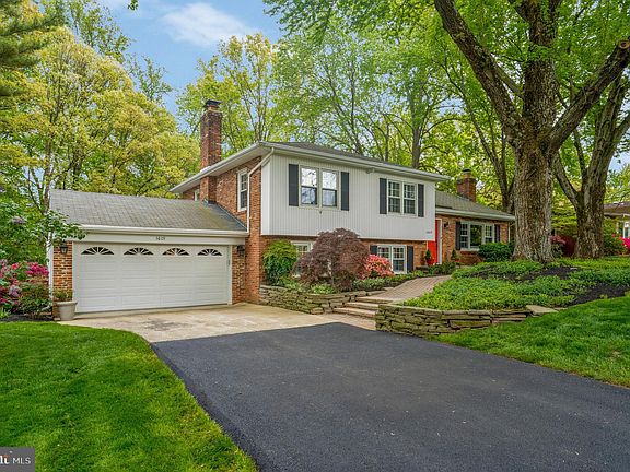 2nd image of 3609 Kirkwood Dr