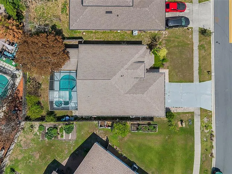4805 Kingston Cir — Photo 34