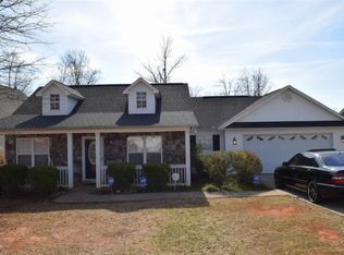 721 Tinder Box Ct, Boiling Springs, SC 29316