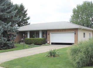 2107 Walnut Hill Park Dr, Columbus, OH 43232
