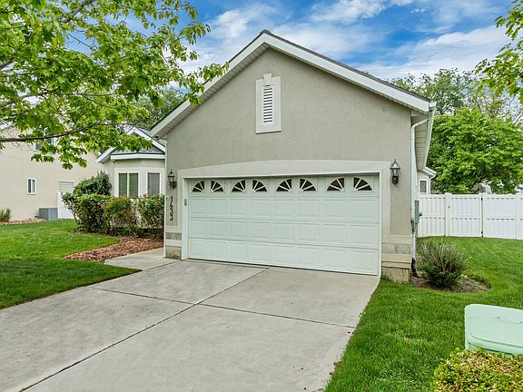 2nd image of 1433 E Forge Way